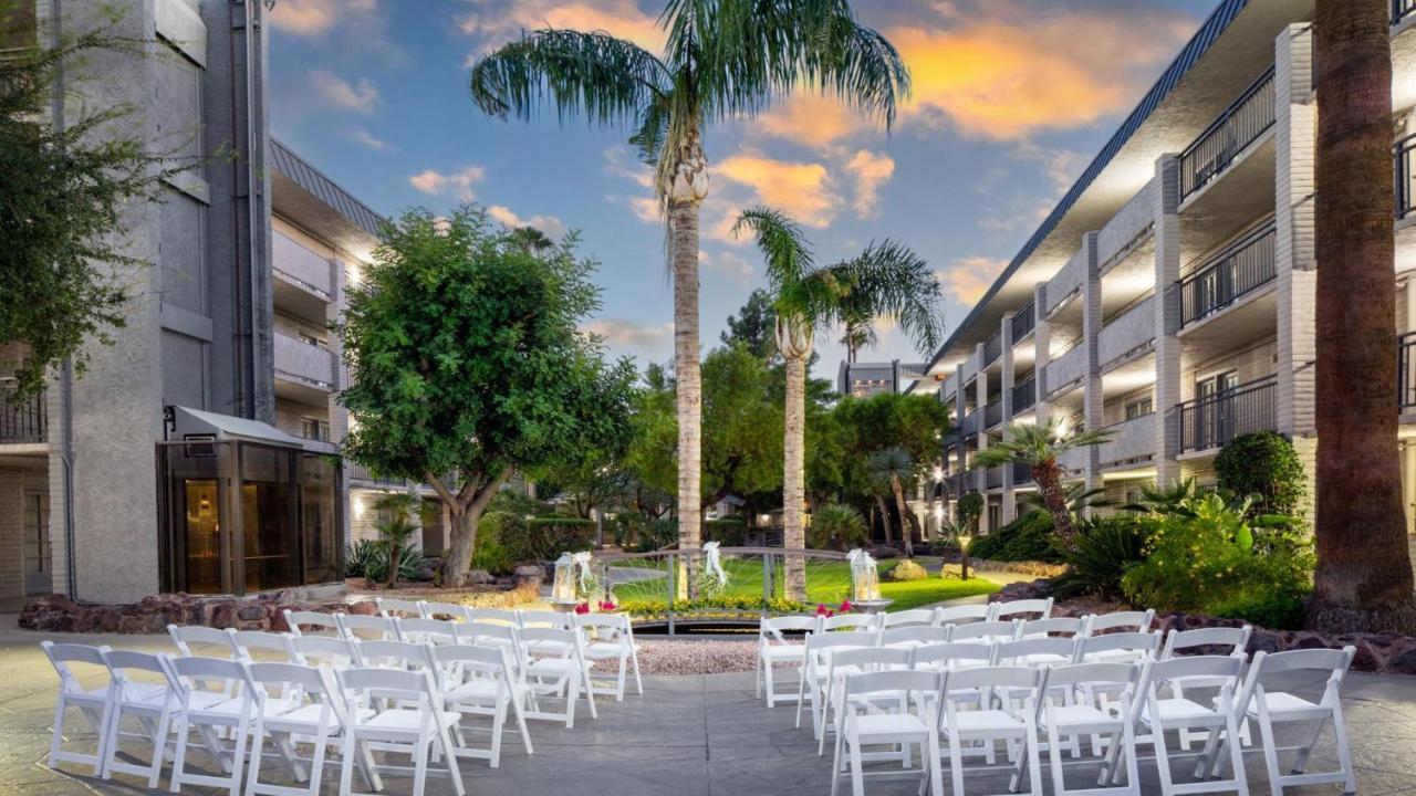 Holiday Inn And Suites Phoenix Airport North By Ihg Luaran gambar